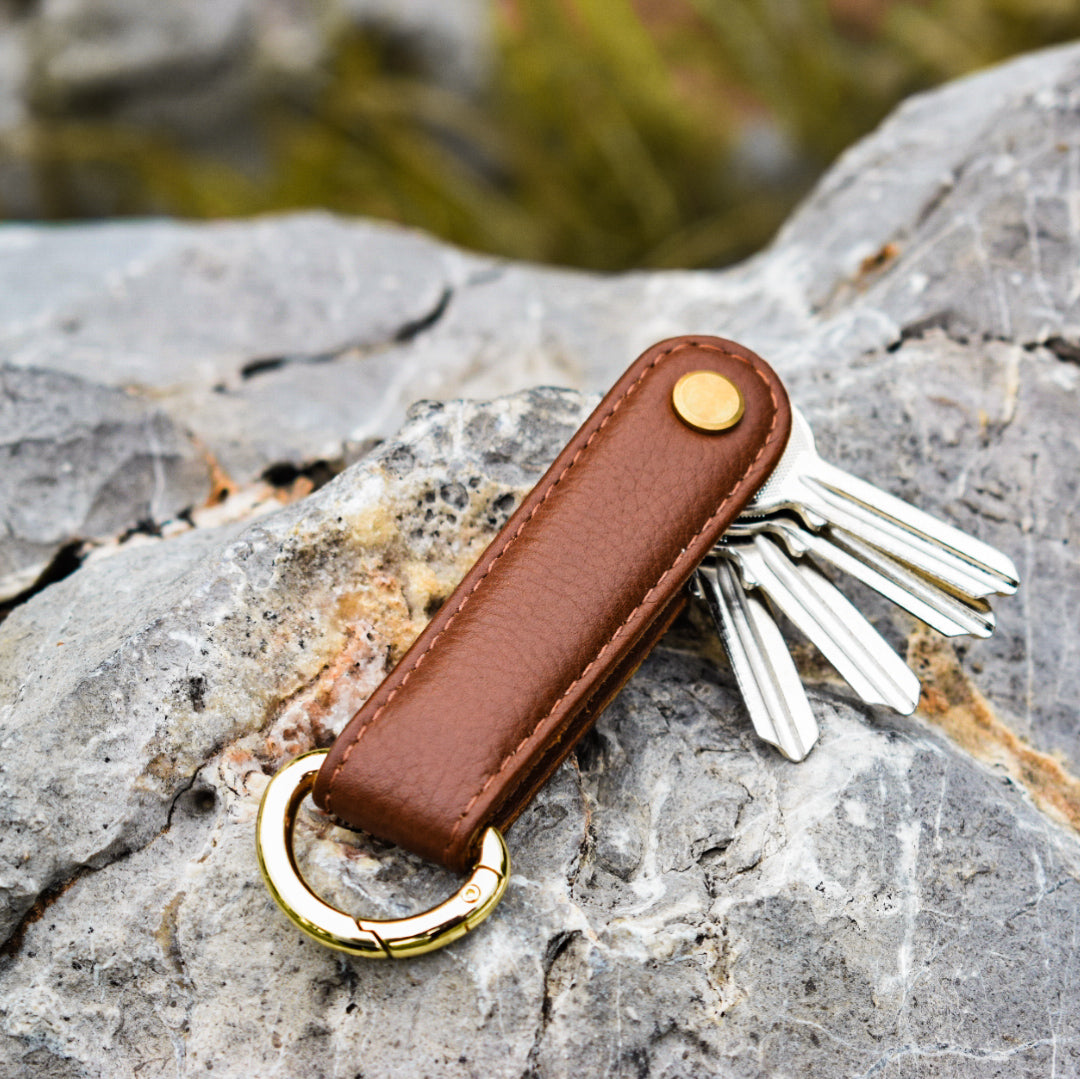 Sandstone Pebbled Leather